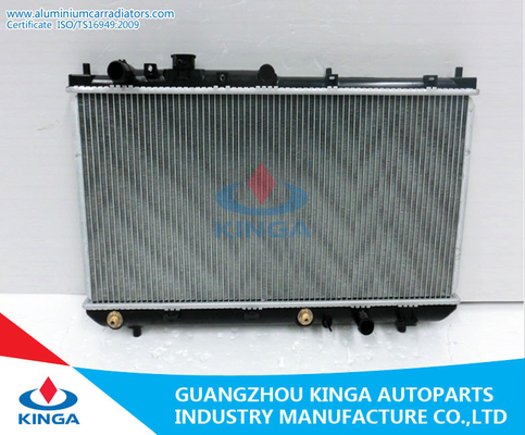 Китай НА пластичном PA 325*668*16 размера сердечника цвета Siliver радиатора Mazda бака/26mm для FAMILIA/323'98-03 поставщик