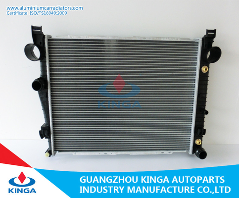 Китай Сердечник ребра пробки весь алюминиевый Benz радиаторов замены 1997-1999 W220 Thicnkess 32mm поставщик