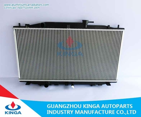 Китай MT PA16 Xinlifan 520/26 изготовленных на заказ радиаторов алюминия Aftermarket радиаторов автомобиля поставщик