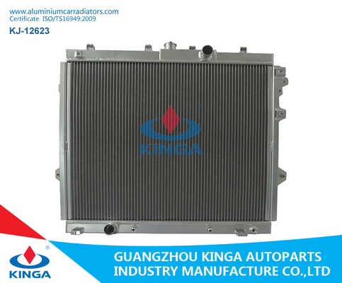Китай Раскройте тип алюминиевые радиаторы автомобиля для Прадо Ландкруйсер 150' 11 на С ДПИ 13251 поставщик