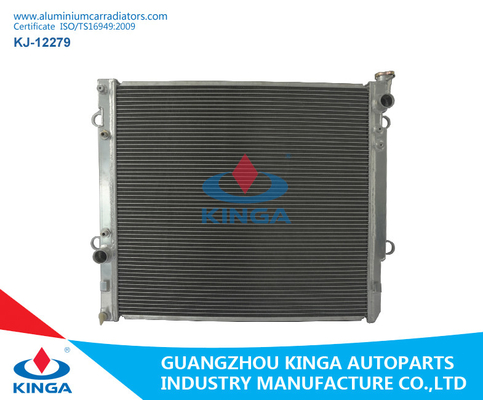 Китай ОЭМ Тойота 16400-62230 алюминиевых радиаторов автомобиля для Прадо'03 Рздж120 Уздж120 ДПИ 2580 поставщик