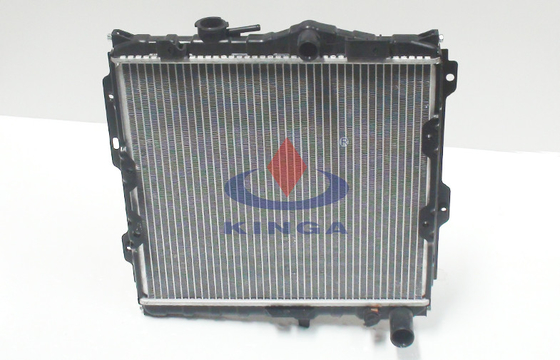 Китай Алюминиевый радиатор автомобиля для радиатора Мицубиси автоматических запасных частей K722 поставщик