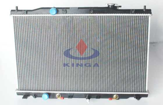 Китай 2012 Honda алюминиевых радиаторов RM1/2/4 CRV с пластичным баком для системы охлаждения поставщик