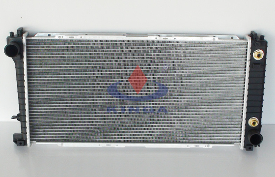 Китай Алюминиевая замена радиатора BMW автомобиля 520/525/530/730/740d 1998, 2000 НА поставщик