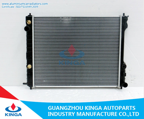Китай Направьте радиатор автомобиля подходящего пластичного бака алюминиевый для ПРИНЦА PA 26/НА поставщик