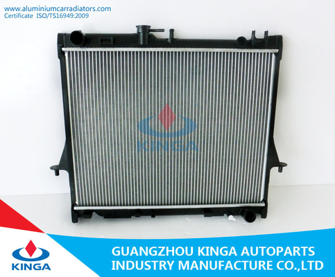 Китай 2006 вертикальных радиаторов для типа пробки ребра Dmax приемистости Isuzu заменяют пользу поставщик