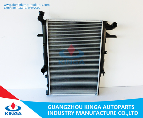 Китай Горячий продавая алюминиевый радиатор приспосабливает БОНГО SD59T'97-99 MAZDA используемое для автомобильной системы охлаждения поставщик