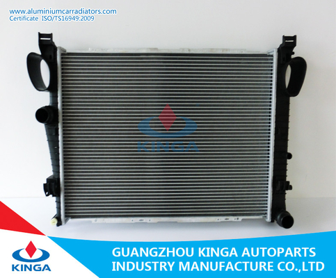 Китай Передача W215/S550 Benz Мерседес радиатора алюминиевого сердечника изготовленная на заказ автоматическая ручная поставщик