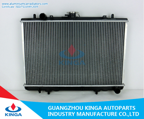 Китай Автоматический радиатор автомобиля системы двигателя изготовленный на заказ для приемистости L200 с сердечником паяемым алюминием поставщик