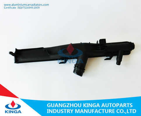 Китай бак 7521046/7521931/7556339/7559273 радиатора MT 320/323/325/330i 05-3E90 пластичный поставщик