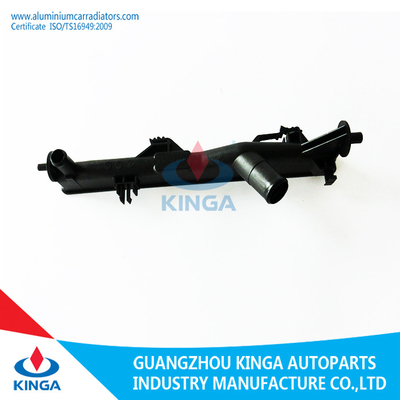 Китай Изготовленный на заказ MAZDA 2005 спасение LFB7-15-200A хладоагента бака радиатора 2006 переполнений правое поставщик