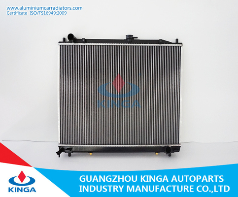 Китай Алюминиевые радиаторы автомобиля для двигателя автомобиля охлаждая 2007 вентилятор радиатора ПАДЖЭРО В73 ИСО9001/одобренный ТС16949 поставщик