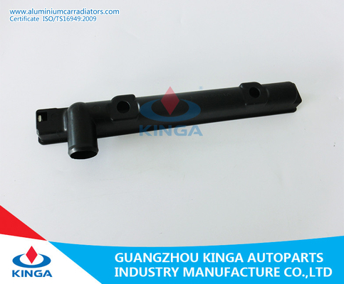 Китай ЛЭГАКИ'90-91 БК5 НА ОЭМ 45199-АА180 танка радиатора пластиковом выведенном части танка радиатора поставщик