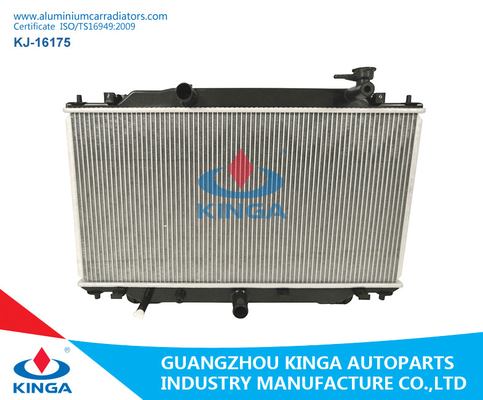 Китай Мазда 2016 3 радиатора автомобиля Гт паяя алюминиевых для ПЭ181520ы/автоматических запасных частей поставщик