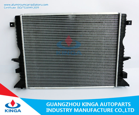 Алюминиевые радиаторы автомобиля для OEM PCC001020 98-MT TD ЗАЩИТНИКА 2,5 LAND ROVER ' поставщик