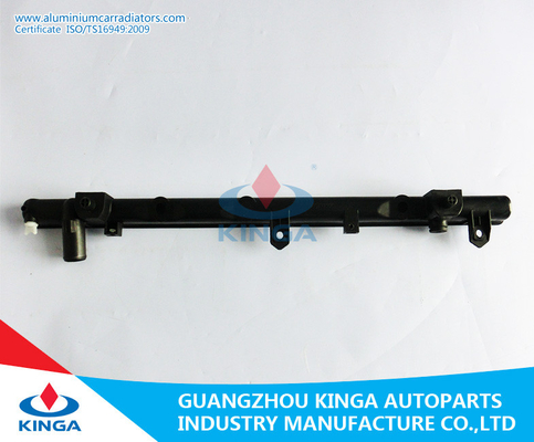 Бак OEM 16400-7A351/7A260/7A261Radiator пластичный для ТОЙОТА IPSUM PICNIC'96 SXM15 поставщик